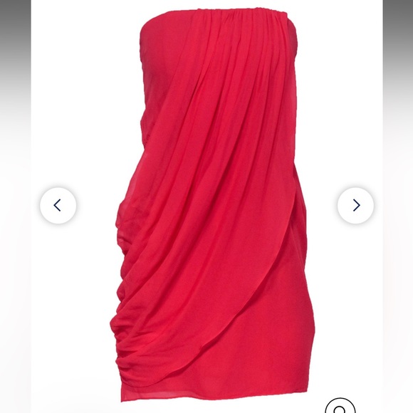 Alice + Olivia Dresses & Skirts - Alice & Olivia - Fuchsia Silk Mini Dress With
Draping Detail